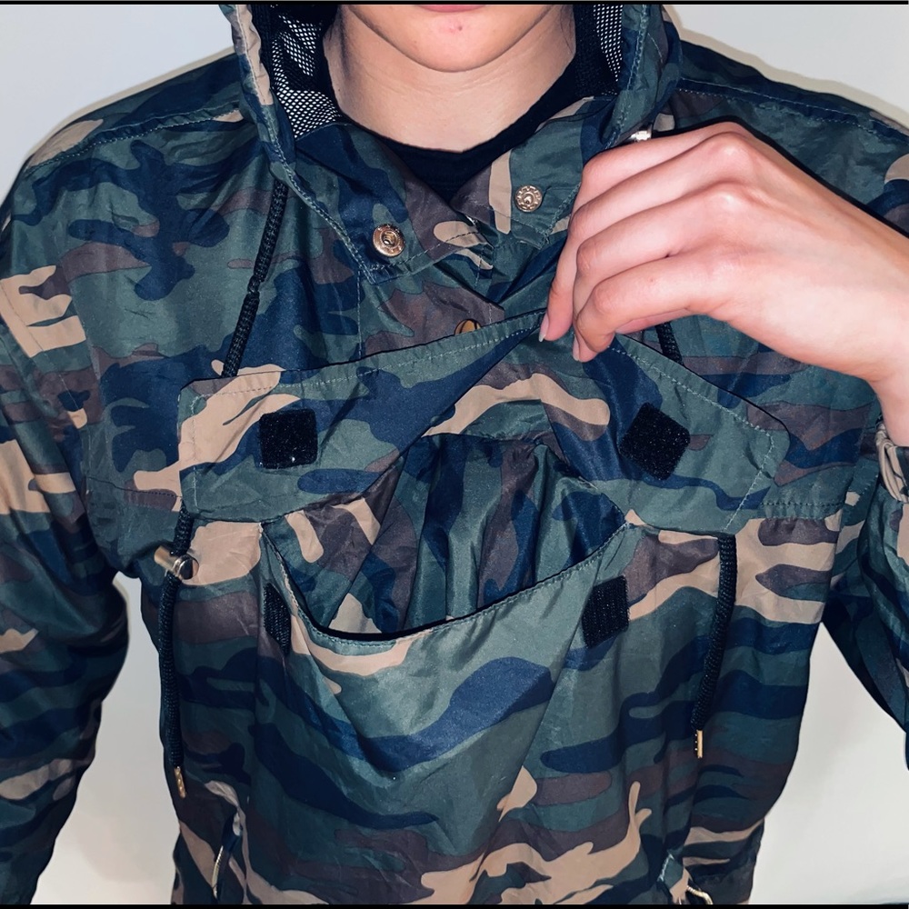 Camouflage Windbreaker pullover jacket